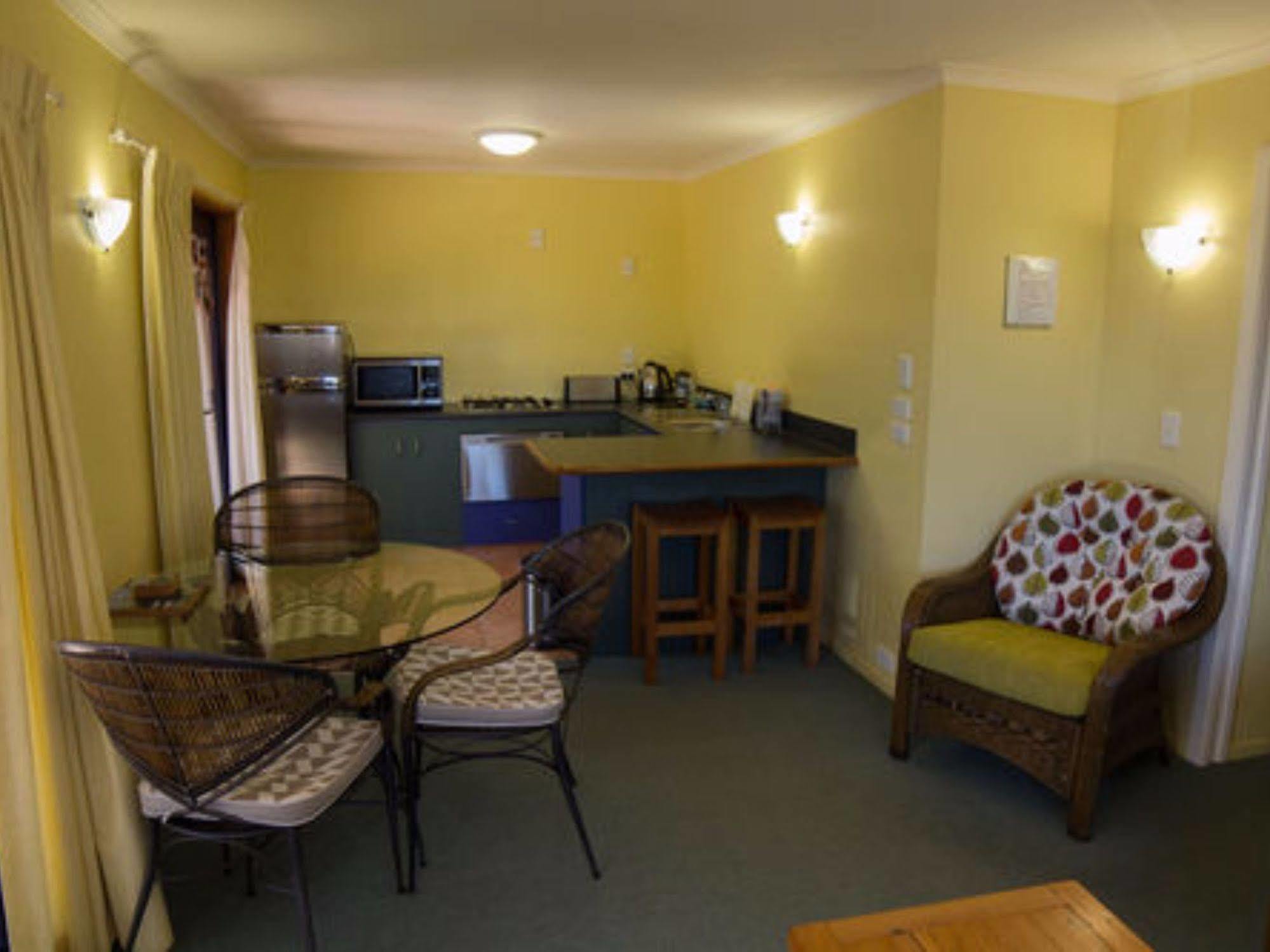 Boatshed Motel Apartments Mount Maunganui Exteriér fotografie